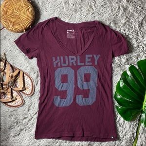 🌺Hurley maroon vneck  tee size S.
